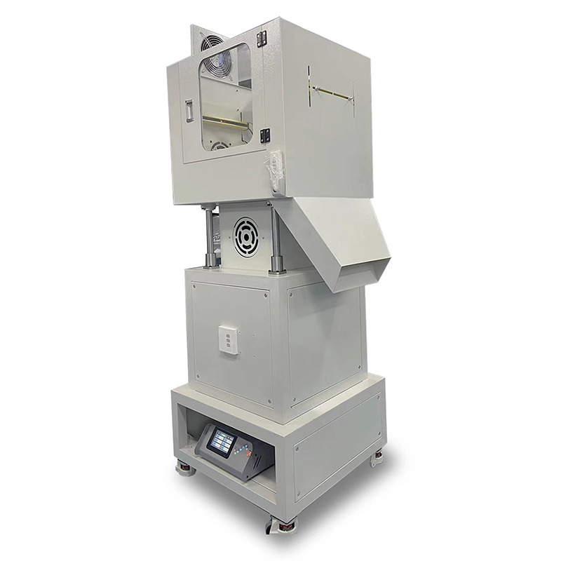Ultrasonic vibrating nozzle separator